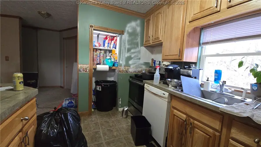 124 Brooke Hill Drive, Charleston, WV 25311 - Image #3