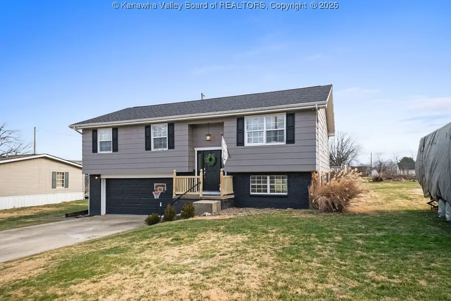 107 Sundown Lane, Milton, WV 25541 - Image #2