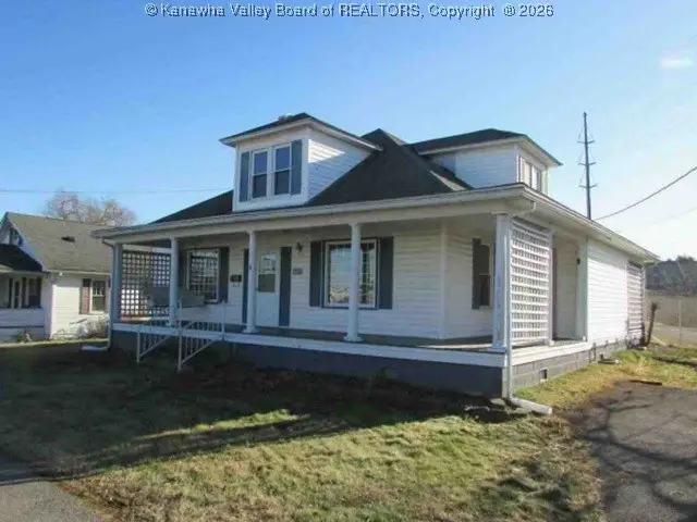 402 E Prince Street, Beckley, WV 25801 - #1