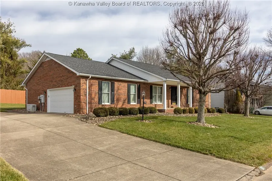 97 Willowood Circle, Hurricane, WV 25526 - Image #2