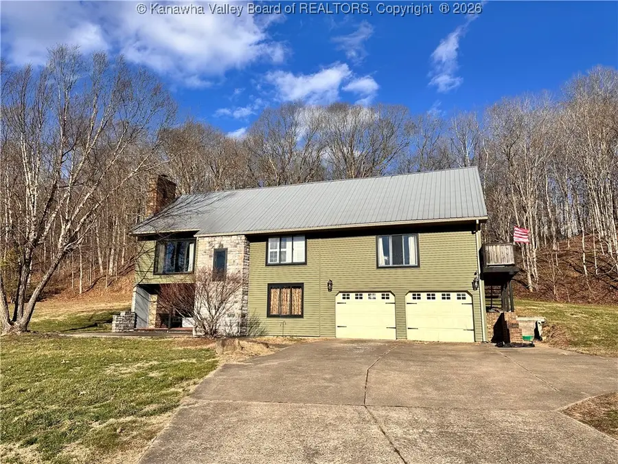 3257 Sandhill Road, Point Pleasant, WV 25550 - Image #2