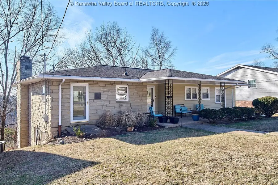 1555 Summit Drive, Charleston, WV 25302 - Image #2