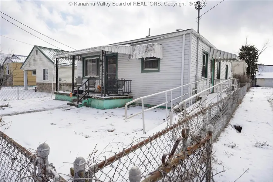 2617 6th Avenue, Charleston, WV 25387 - Image #2