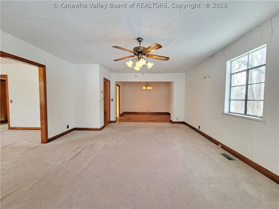 1601 Camden Drive, Charleston, WV 25302 - #2