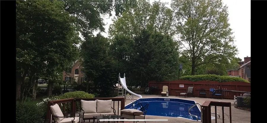 11 Country Club Drive, Hurricane, WV 25526 - #3