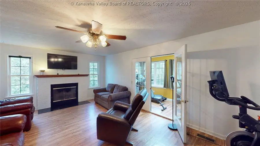 181 James Circle, Culloden, WV 25510 - #2