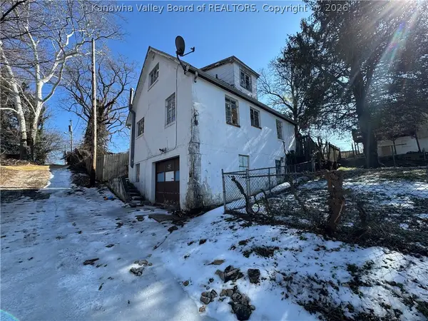 1902 Enslow Avenue, Huntington, WV 25701