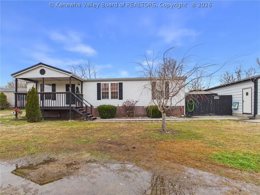 157 Timms Street, Buffalo, WV 25033 - #2