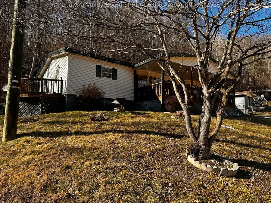 153 Everett Hager Road, Chapmanville, WV 25508 - #2