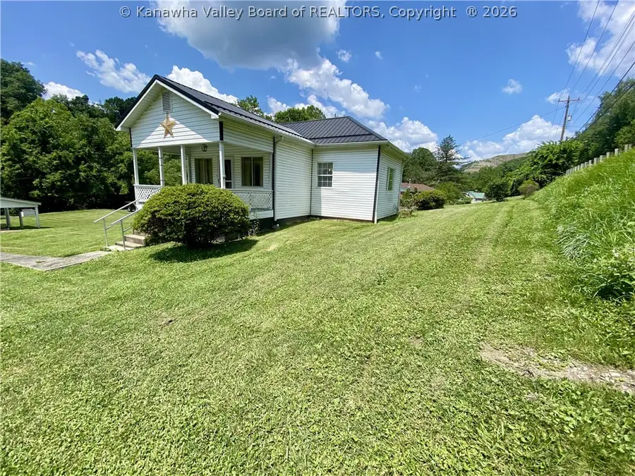 391 River Road, Racine, WV 25165 - #2