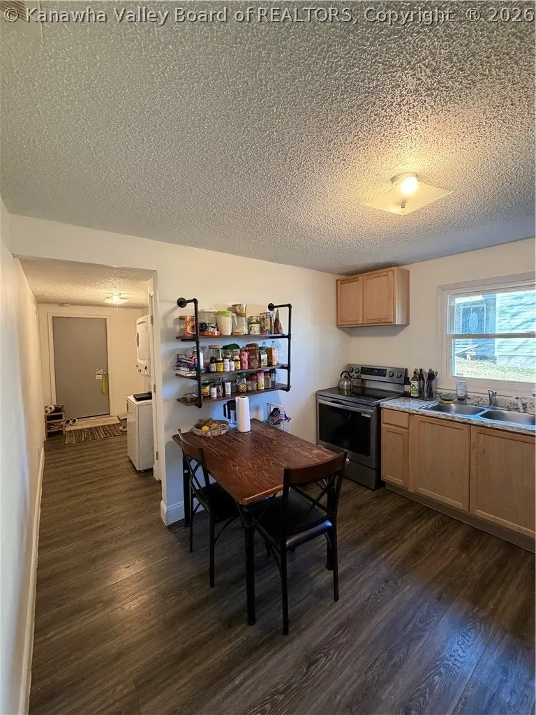 2403 45th Street, Parkersburg, WV 26104 - #3