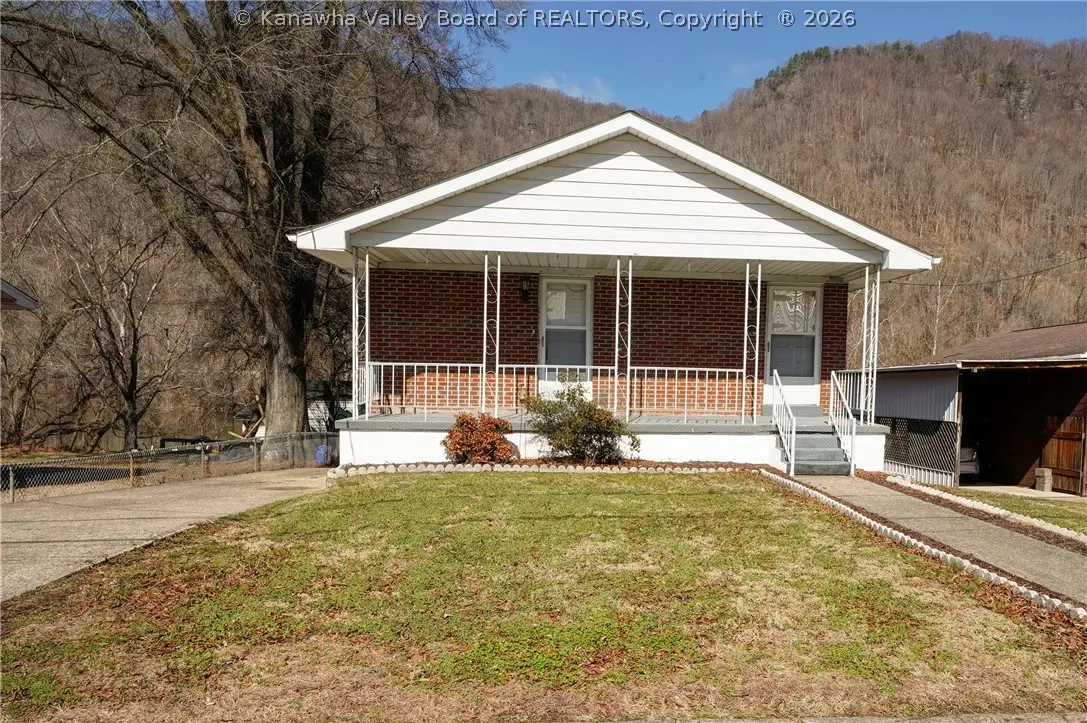 221 Morris Avenue, Pratt, WV 25162 - #1