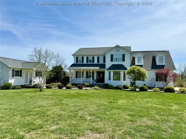 281 Windy Lane, Liberty, WV 25124