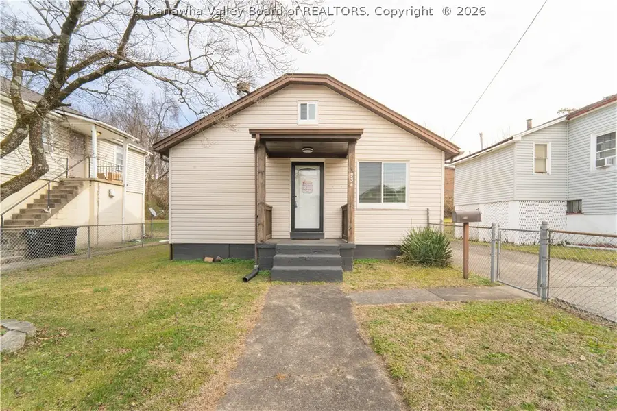 934 Meadow Drive, South Charleston, WV 25309 - #2