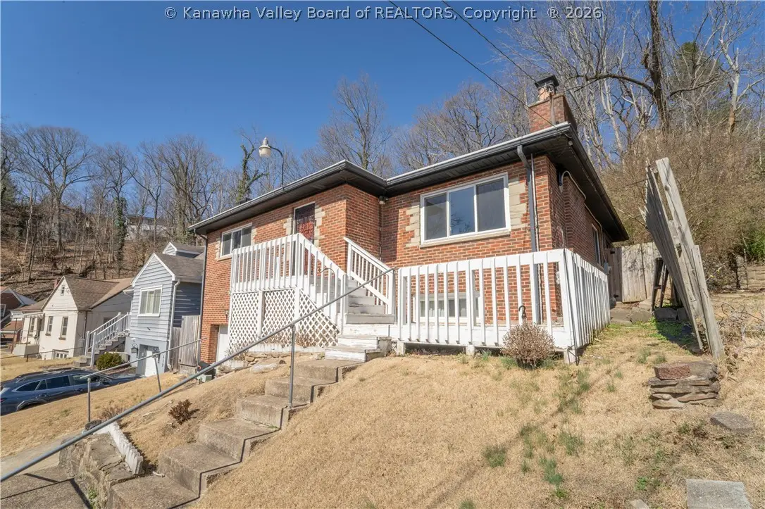 670 Forest Circle, South Charleston, WV 25303 - #1