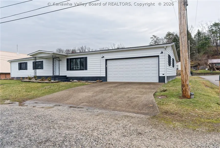 106 Greer Street, Ripley, WV 25271 - #2