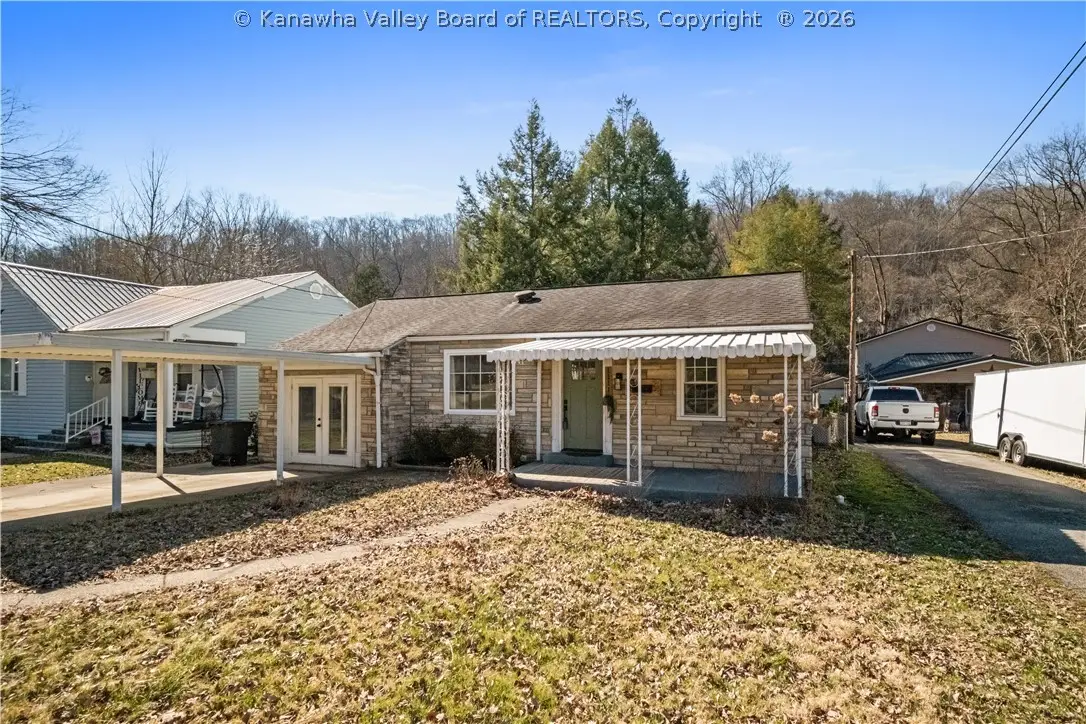 1111 S B Street, Saint Albans, WV 25177 - #1