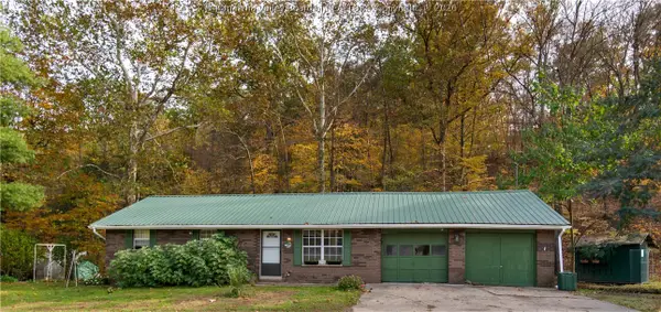1931 Bills Creek Road, Winfield, WV 25213