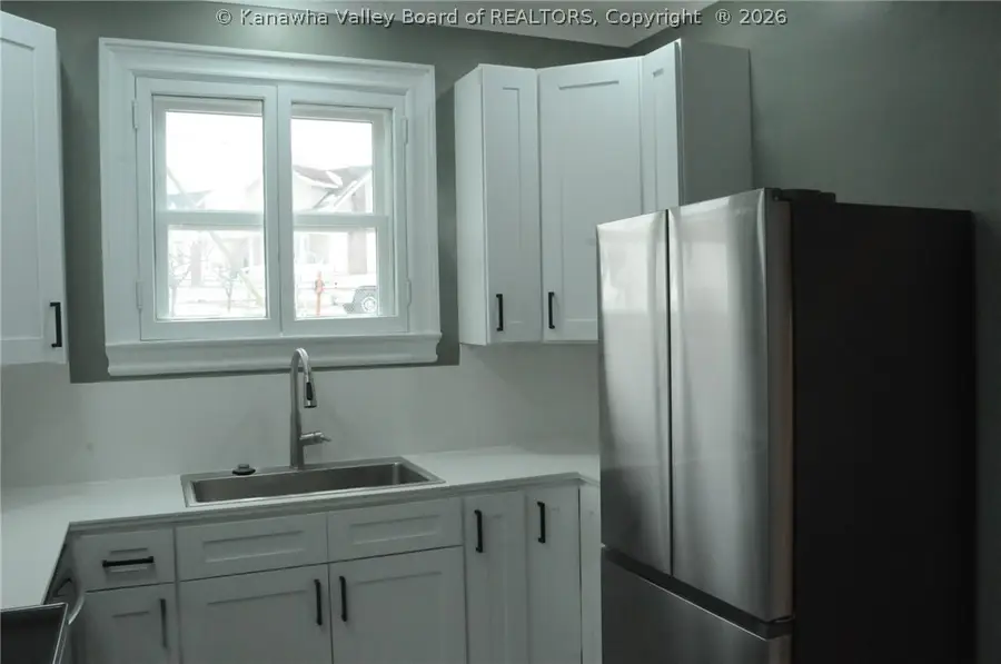 1812 Cliffview Avenue, Charleston, WV 25387 - #3