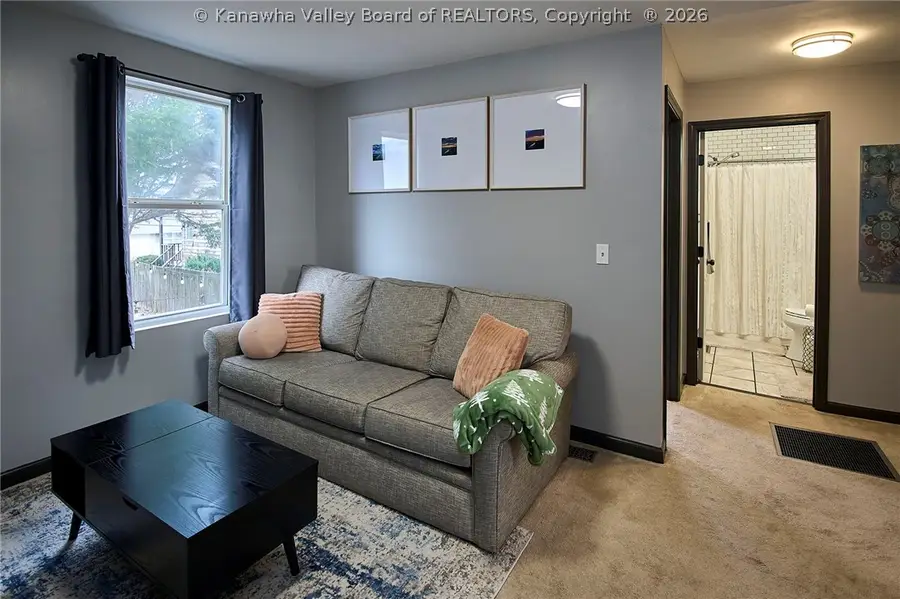 206 Henson Avenue, South Charleston, WV 25303 - #3