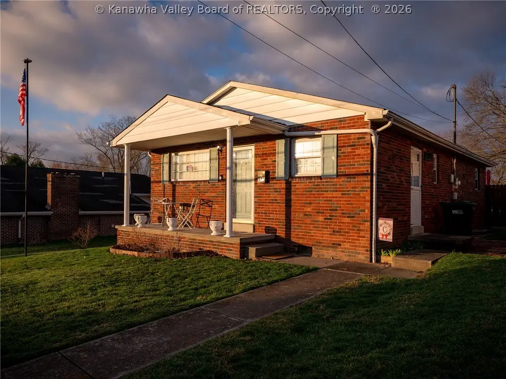 521 Dudding Avenue, Hurricane, WV 25526 - #1