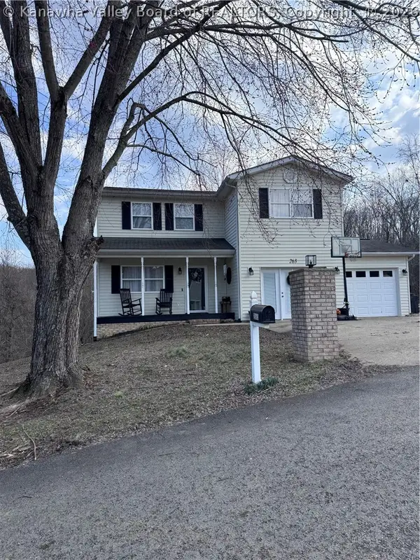 263 Gentle Breeze Drive, Chapmanville, WV 25508