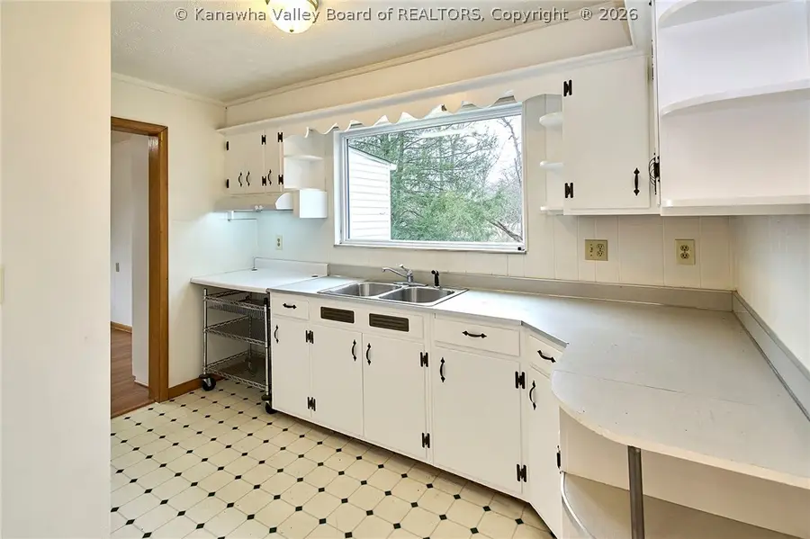 5202 Teays Valley Road, Scott Depot, WV 25560 - #3