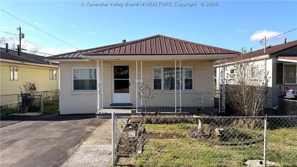 2153 Cleveland Avenue, St Albans, WV 25177