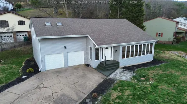 101 Castle Drive, Charleston, WV 25313