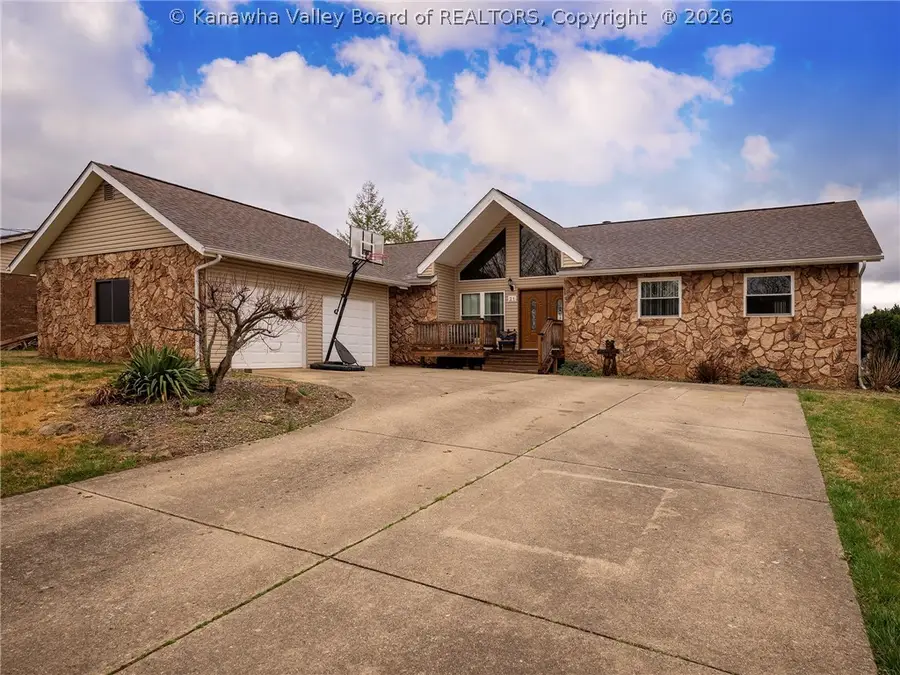 21 Chemar Drive, Hurricane, WV 25526 - #2