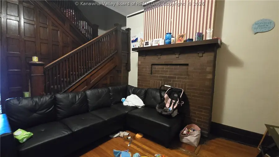 615 Central Avenue, Charleston, WV 25302 - #3