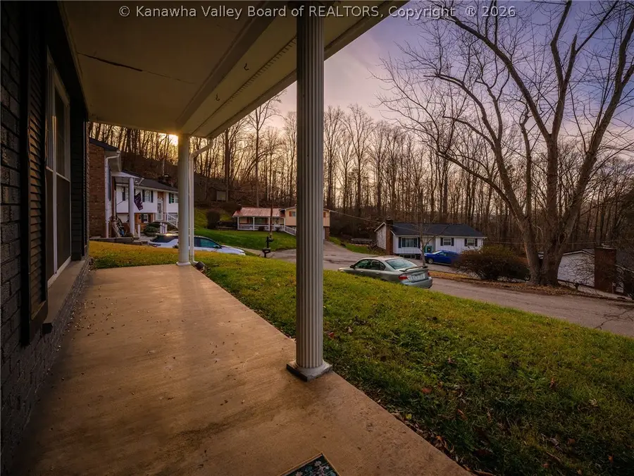 313 Eureka Road, Charleston, WV 25314 - #2