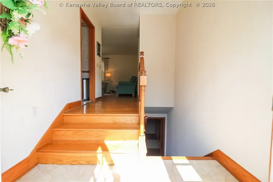 2731 Kincaid Drive, Saint Albans, WV 25177 - #2