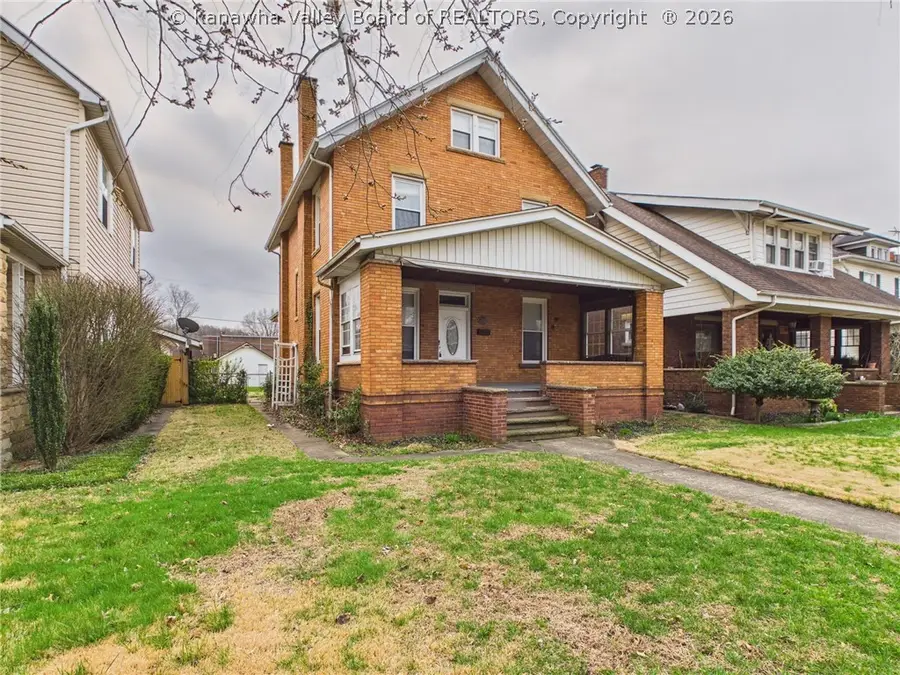 2679 Collis Avenue, Huntington, WV 25702 - #2