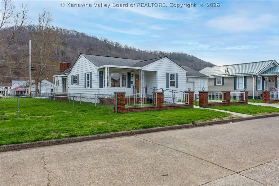 103 Washington Avenue, Nitro, WV 25143 - #3