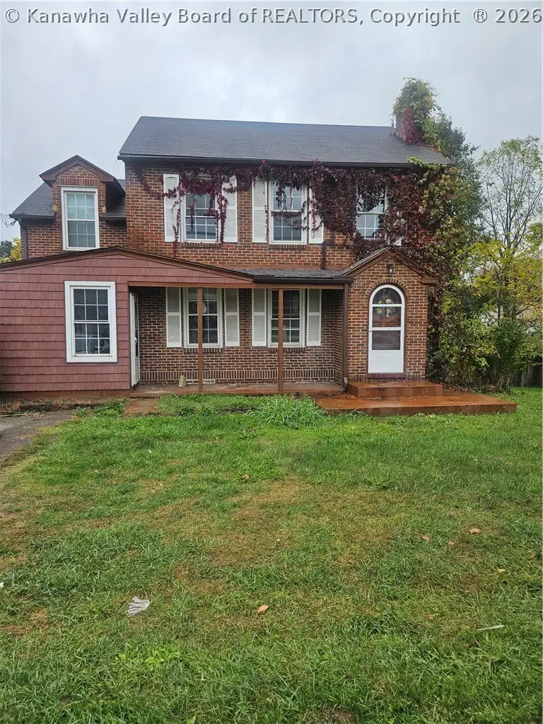 3213 Jackson Avenue, Point Pleasant, WV 25550 - #1