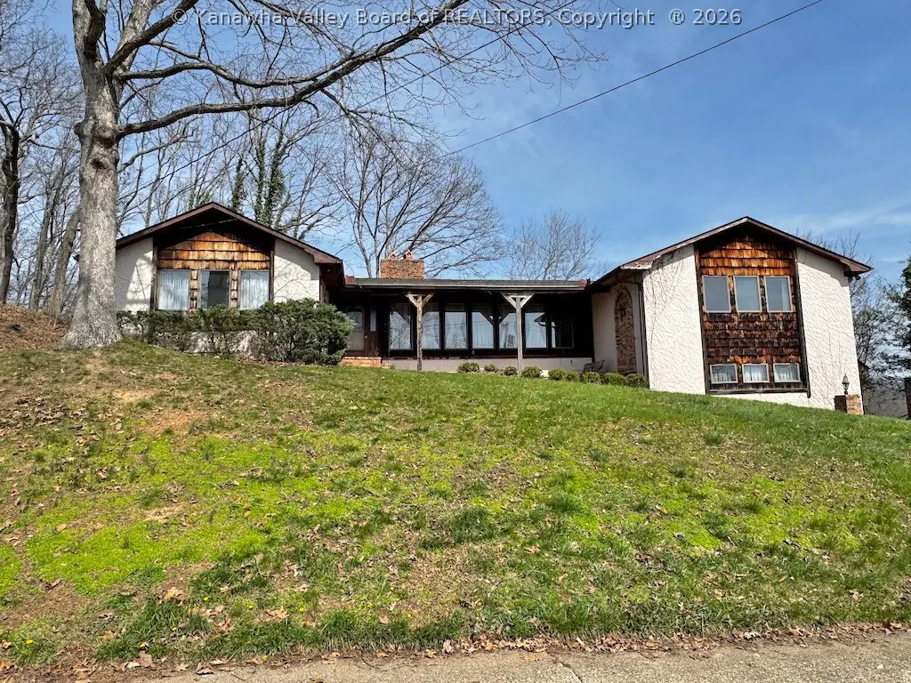 5320 Glow Drive, Cross Lanes, WV 25313 - #1