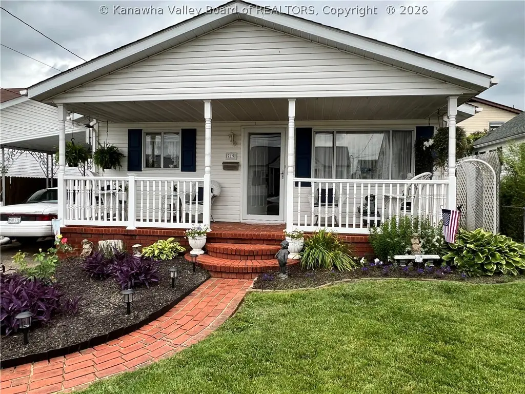 919 9th Street, Nitro, WV 25143 - #1