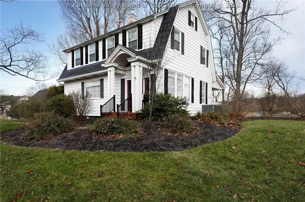 2612 Kanawha Terrace, St Albans, WV 25177