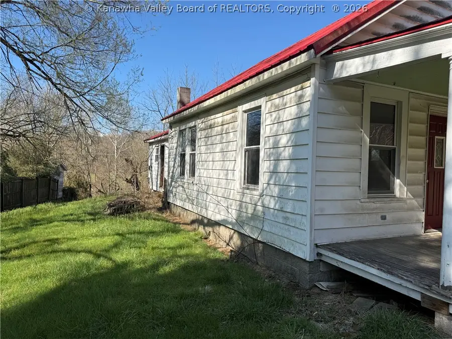 1388 Sliding Hill, Letart, WV 25253 - #3