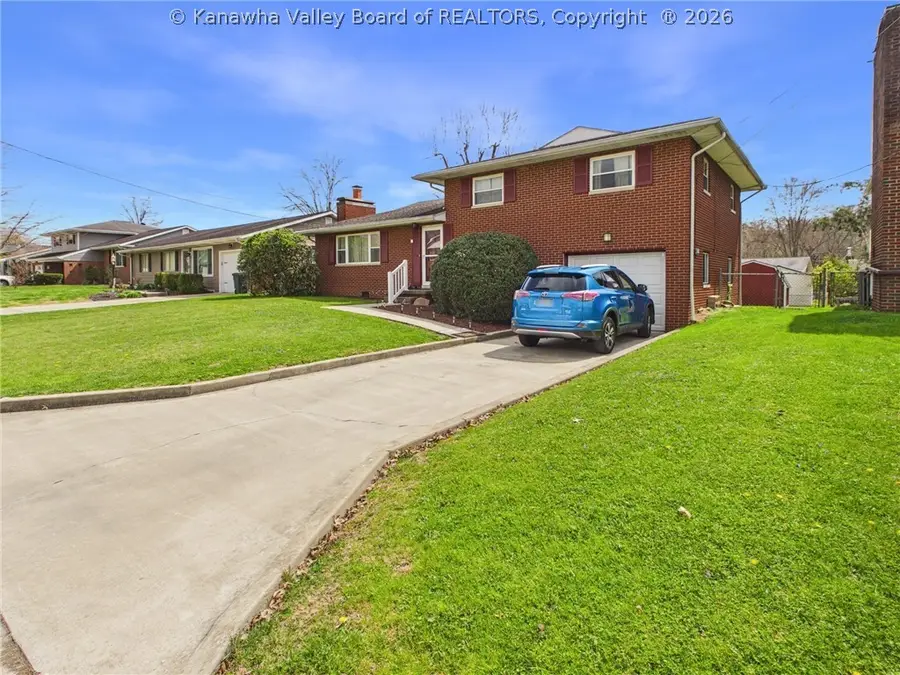 589 Fairwood Road, Huntington, WV 25705 - #3