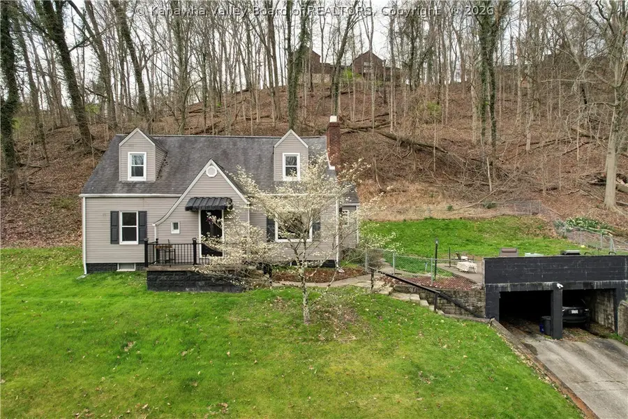 1054 Montrose Drive, South Charleston, WV 25303 - #2