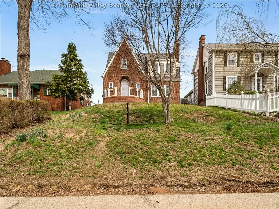 4 Grandview Drive, Charleston, WV 25302 - #3