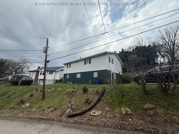 701 Cora Street, Charleston, WV 25302