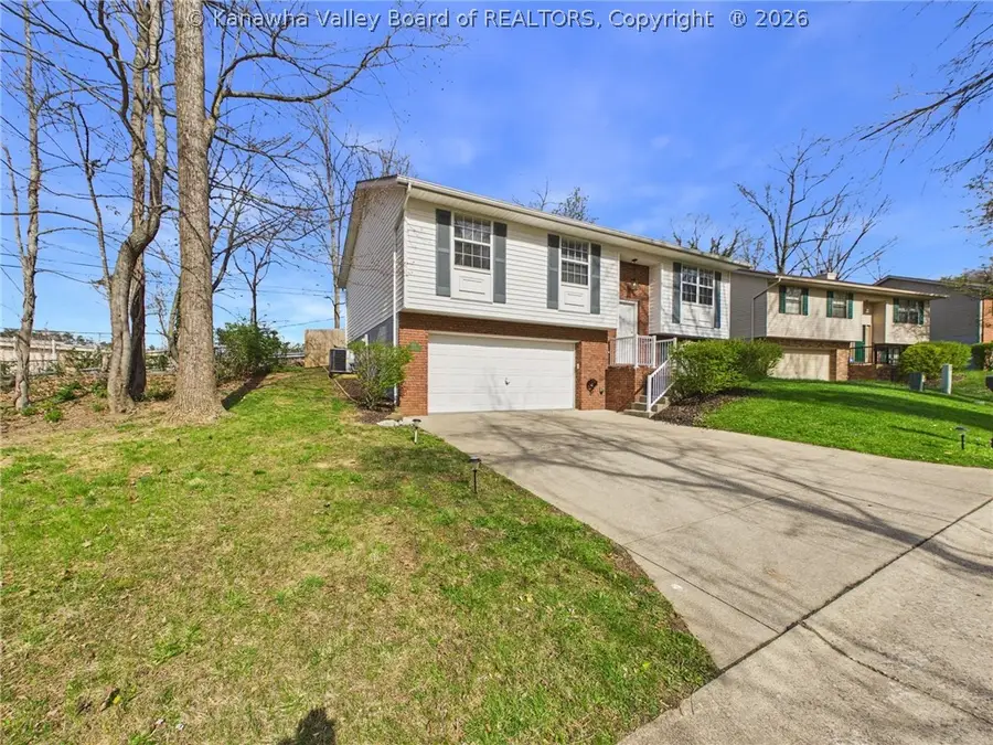 1 Doogwood Place, Huntington, WV 25705 - #3