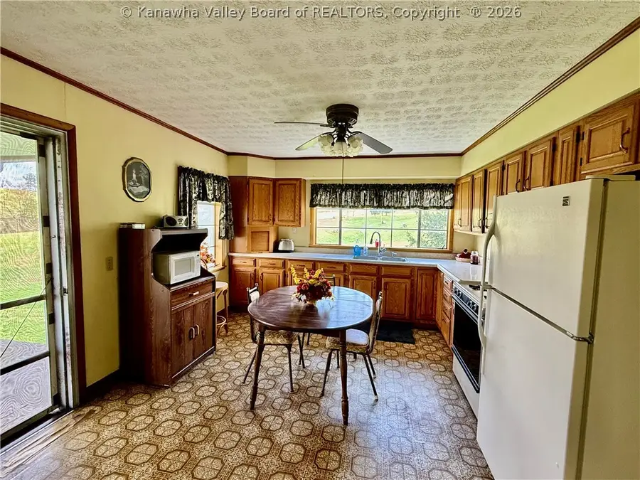 900 Ravenswood Pike, Ripley, WV 25271 - #3