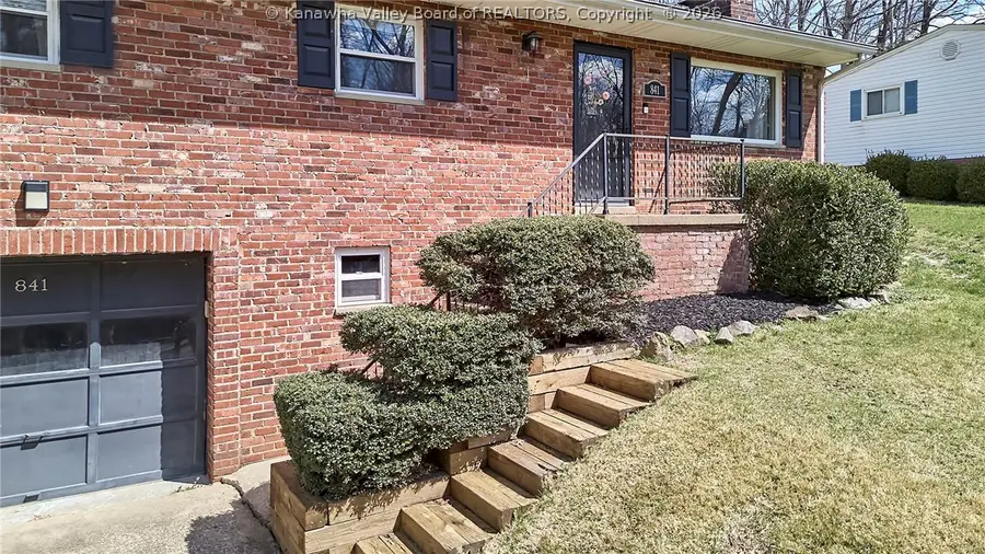 841 Daverton Road, Charleston, WV 25303 - #3