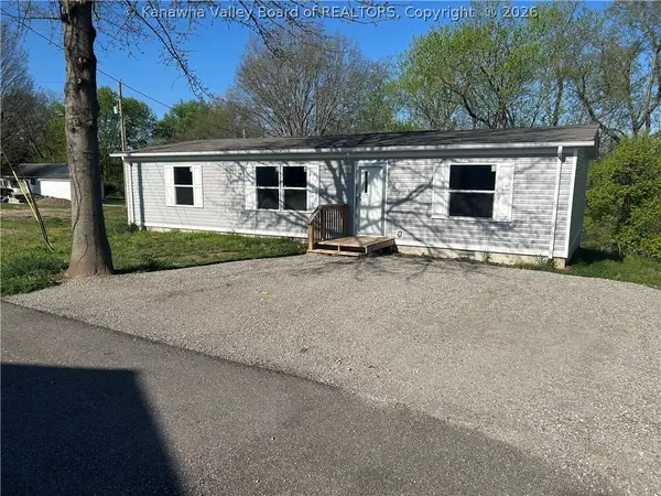 3411 Mossman Avenue, Point Pleasant, WV 25550