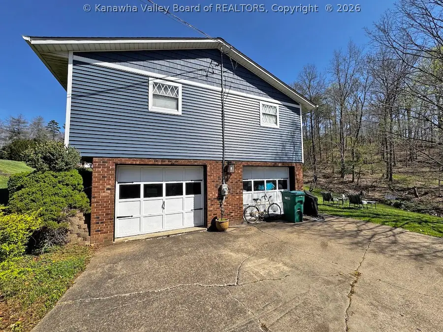 48 Spruce Lane, Poca, WV 25159 - #3