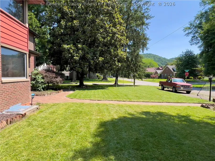 3915 Virginia Avenue, Charleston, WV 25304 - #2